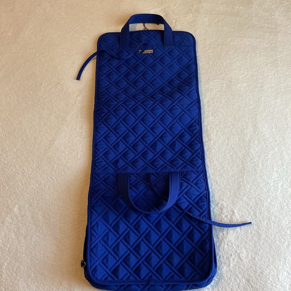 Vera Bradley Hanging Roll Up Travel Organizer. Cosmetic/Bathroom Bag. EUC Royal. - Picture 13 of 13